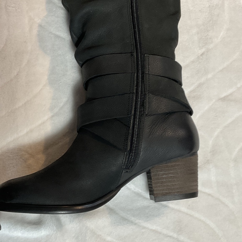 Elegant Black leather Heeled Boots for Women NEW - Picture 4 of 6